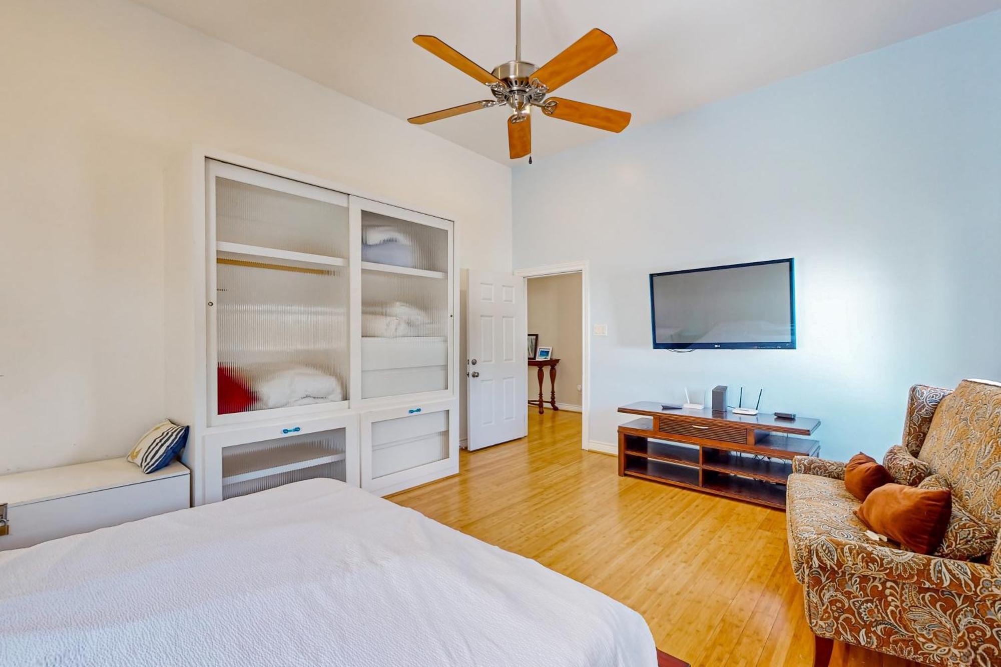 Apartamento Under The Avenue Galveston Exterior foto