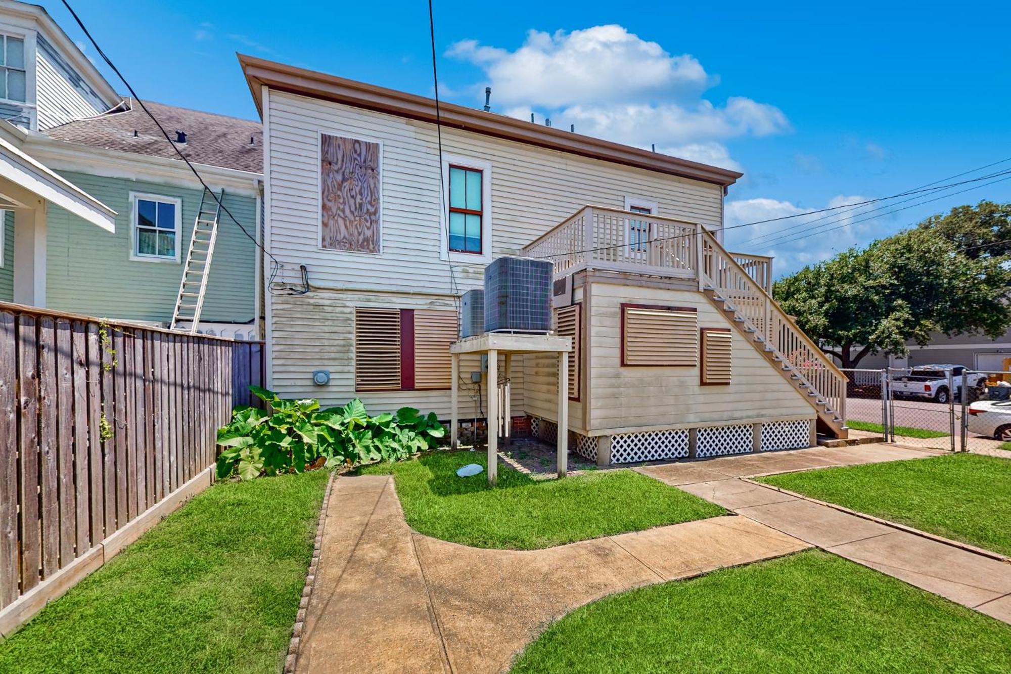 Apartamento Under The Avenue Galveston Exterior foto